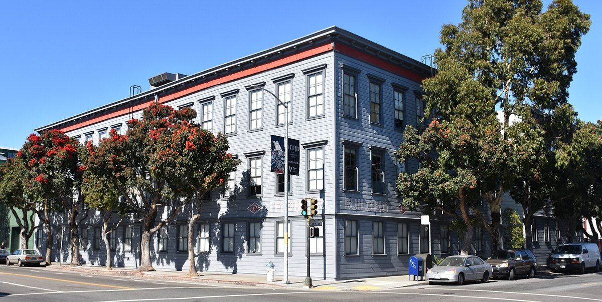 San Francisco. On September 8, 385 remote-flagged postings in our scan named this city inside the location string